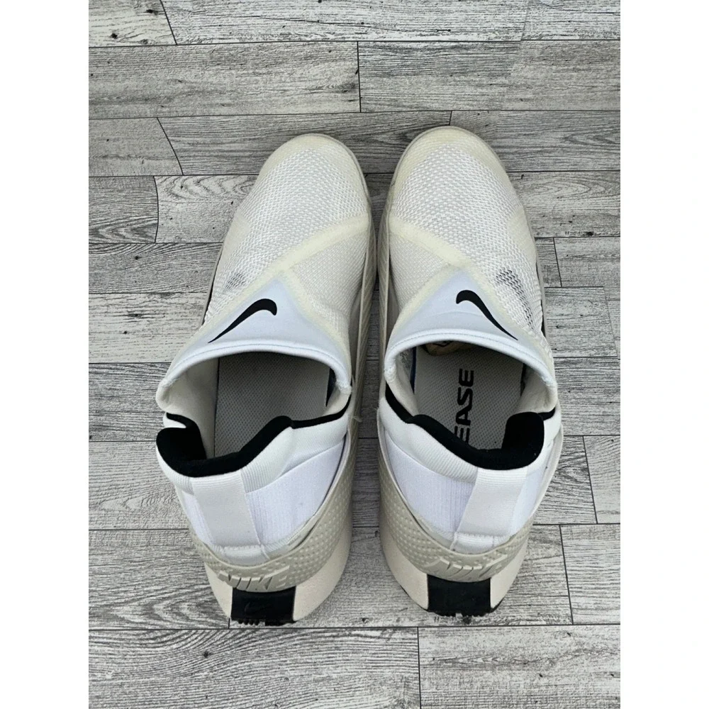 Nike Go FlyEase Men 10 White Sail Black Hands Free Slip On Sneakers CW5883-101